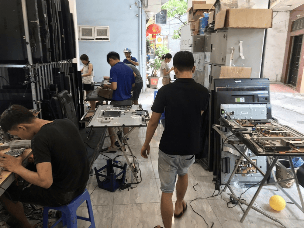 sua-tivi-tan-nha-tphcm