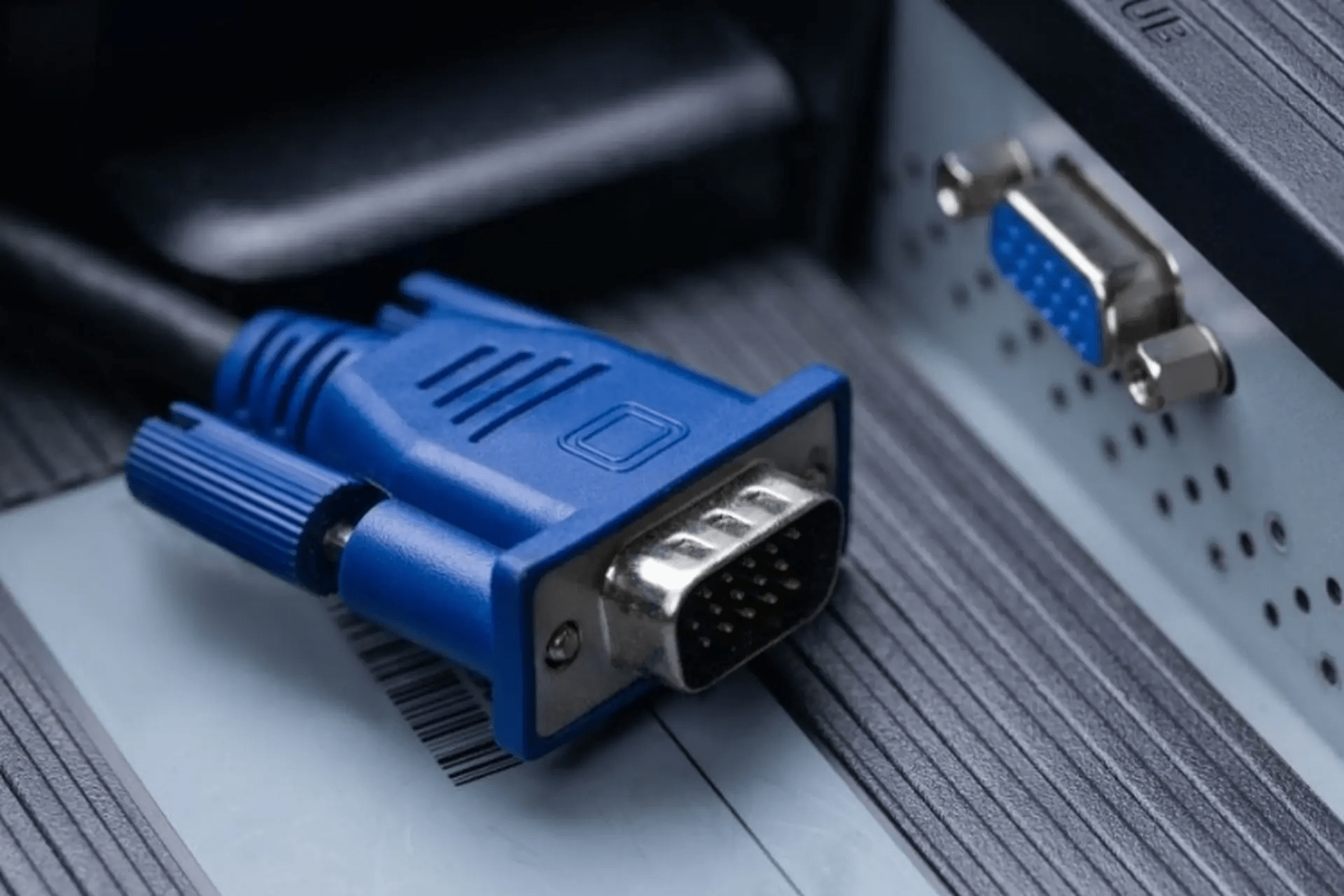 android-tv-box-co-cong-vga