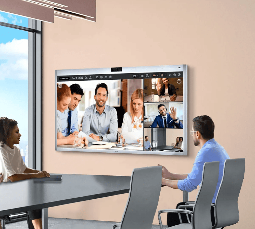 man-hinh-tuong-tac-gia-re