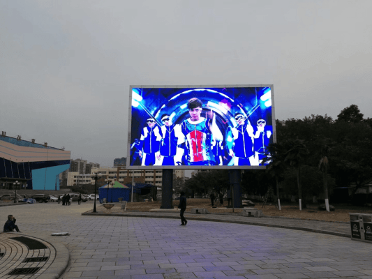 kich-thuoc-man-hinh-led-200-inch