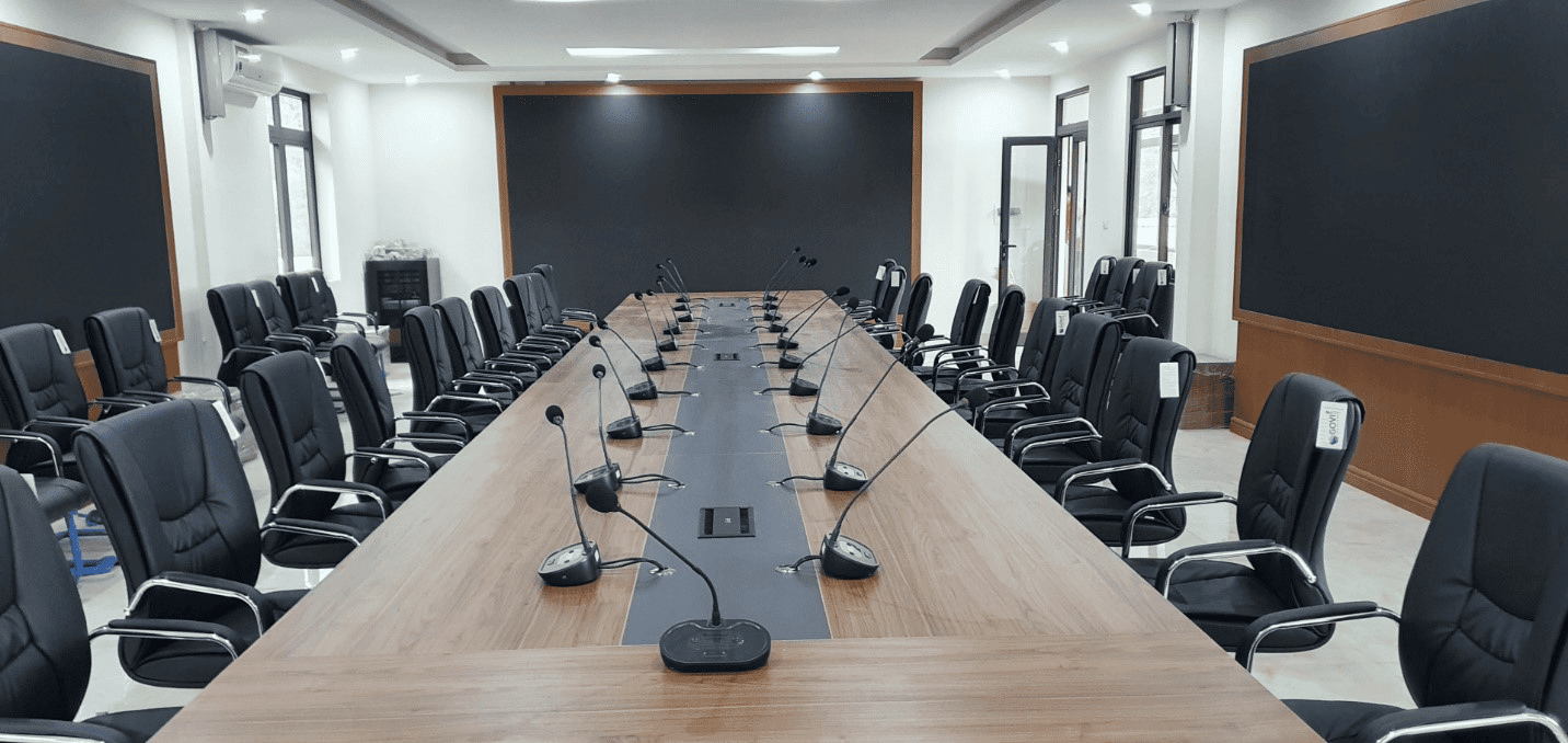 thiet-ke-phong-hop-truc-tuyen